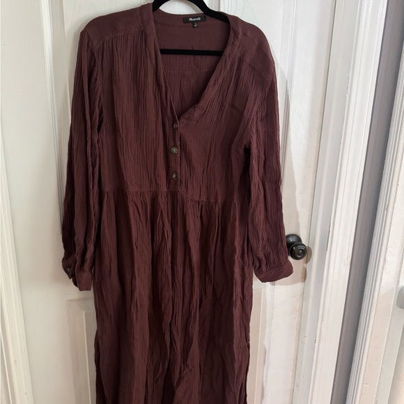 Madewell Lightspun Button-Front Midi Dress - Picture 6 of 8